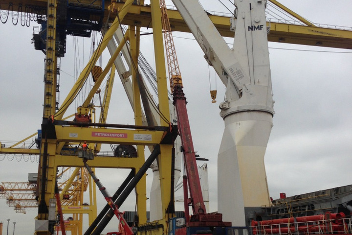 Liner service Liner service